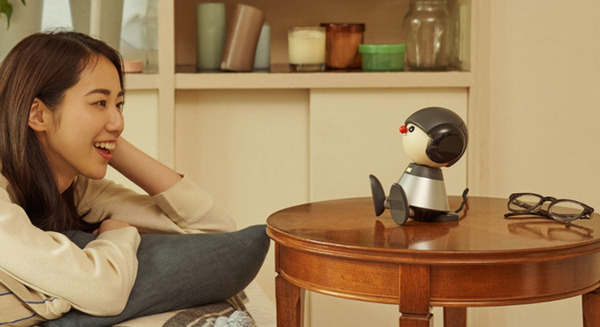 ペット以上恋人未満のうたロボ ヤマハ「Charlie」(チャーリー)発売 対話基盤「Steer AI」をジェットランが開発 特徴と機能 画像