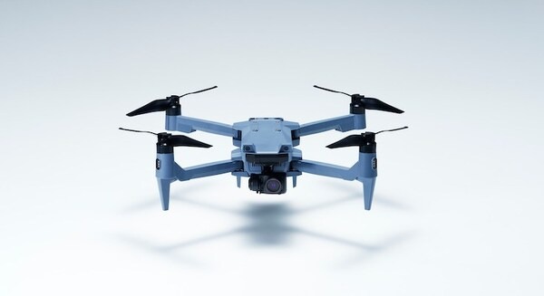 VFR 国産の産業用ドローン「SOTEN(蒼天)」の販売を開始 バーチャルトレーナーシステムや研修プログラムも提供 画像