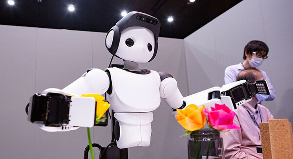 【続報】ソニー 世界初のロボットハンド技術を体験会で公開　花やケーキなど「なんでも優しくつかむマニピュレーター」の詳細レポート 画像