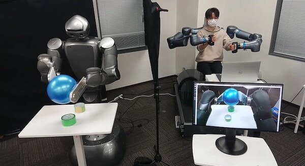 【動画】ネットワークを介して人型ロボットを力制御 東京ロボティクス、NTTコム社との取り組みを公開 画像