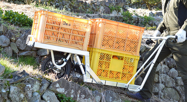 ねこ車電動化キット「E-Cat Kit」愛媛県のみかん農家に本格展開めざし実証実験へ　無償貸与先を募集　運搬作業効率の改善 画像