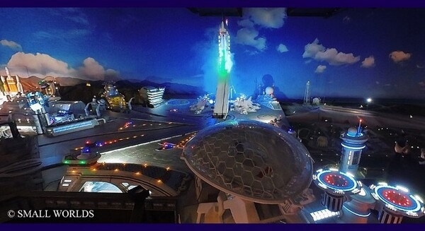 未来のロケットが目の前で打ち上がる！世界最大級の屋内型ミニチュアテーマパーク SMALL WORLDS TOKYOに新宇宙空港が開港 画像