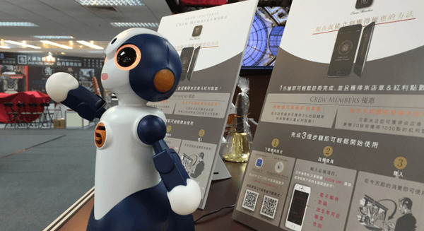 台北国際旅行博のnano•universeブースで日本のロボットが活躍 画像