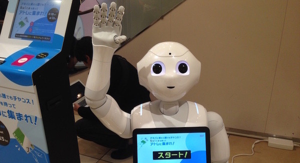 アトレ秋葉原で接客をがんばるPepperを見てきました。 画像