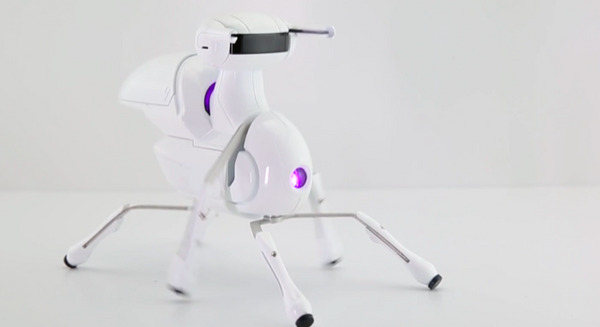 安いけど、割と動きが気持ち悪い蟻型ロボット「Antbo」が資金調達を開始！ 画像