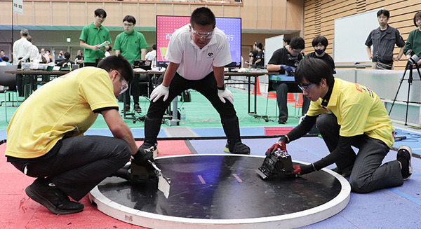 「全日本ロボット相撲大会2023 九州予選会」開催　ロボット力士たちが12月の決勝大会 国技館出場に進む　富士ソフト 画像