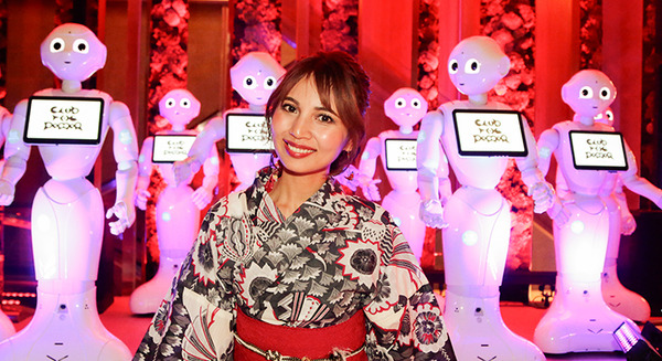 夜は「クラブ・ザ・ペッパー」に変身!ロボット、和食、DJ、音楽、ダンスが融合したエンタメ空間がオープン 画像