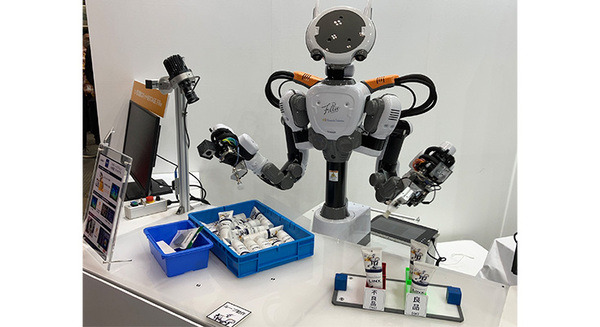ヒト型ロボットNEXTAGEによるAI検査デモを期間限定で展示　カワダロボティクスとリンクス 画像
