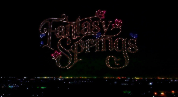 約1,500機のドローンによる東京ディズニーリゾートのドローンショーが全国数か所の花火大会に登場　第一弾の開催場所は・・ 画像
