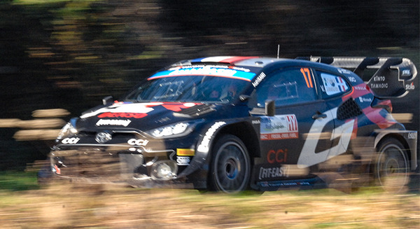 WRCラリージャパン 一般車両が競技コースに進入し、SS12はキャンセルに　3日目を終えての総合順位は・・ 画像