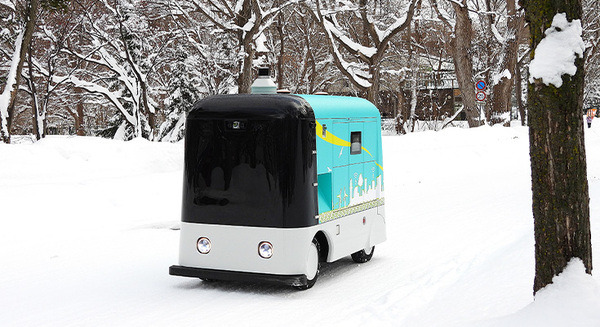 【国内初】京セラCSと北大、雪道走行できる中型自動配送ロボットを共同開発、準公道で走行試験に成功 画像