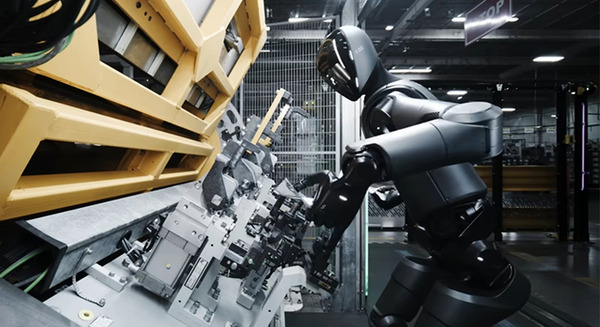Figureのヒューマノイド、BMWの工場で作業する最新動画を公開 画像