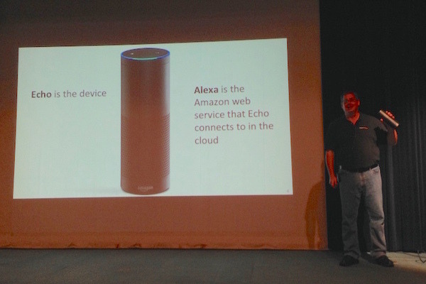 Amazonエヴァンジェリストによる「音声認識端末 Amazon Echoのご紹介」が行われました。 画像