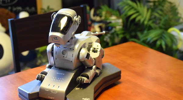 ソニー、ロボット事業への再参入を発表 「AIBO」「QRIO」に次ぐロボットを開発か 画像