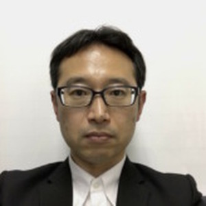 谷野良樹