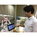 CROSSCOOP SINGAPORE、受付業務省力化に向けてNAOを使った実験結果を発表