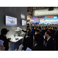 パナソニックとBiel Glasses、弱視者支援技術のVRゴーグル型スマートグラス CES 2023に参考出展、視覚情報をサポート