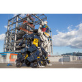 搭乗型ロボット「アーカックス」が走行デモを初披露、４足歩行ライド「SR-02」に「ねこずきん」搭乗！動くガンダムGFY横浜に大集結の日