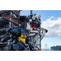搭乗型ロボット「アーカックス」が走行デモを初披露、４足歩行ライド「SR-02」に「ねこずきん」搭乗！動くガンダムGFY横浜に大集結の日
