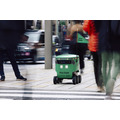 Uber Eatsが自律走行ロボットでデリバリーサービスを3月中に東京都内の一部地域で開始へ　三菱電機、Cartkenと提携