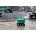 【速報】Uber Eatsが自動運転デリバリーロボットを導入！東京都内で料理の配達を6日から開始、実演走行を公開