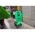 【速報】Uber Eatsが自動運転デリバリーロボットを導入！東京都内で料理の配達を6日から開始、実演走行を公開