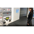 JALスカイミュージアムに自律走行するAI案内ロボット「temi」を導入　多言語で施設案内と展示説明の実証実験