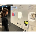 JALスカイミュージアムに自律走行するAI案内ロボット「temi」を導入　多言語で施設案内と展示説明の実証実験