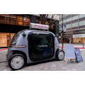 TIS、次世代の自動運転モビリティ社会を見据えて、無人の車内でPR効果やAI接客成果の実証実験　脳波測定も導入