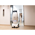 病院の巡回・立哨業務の自動化に自律移動型警備ロボット「SQ-2」を本格導入　大阪医科薬科大学病院