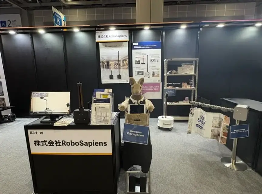 AI接客ロボット「Karugaroo」展示会で立ち止まり率約1.7倍を記録、RoboSapiens