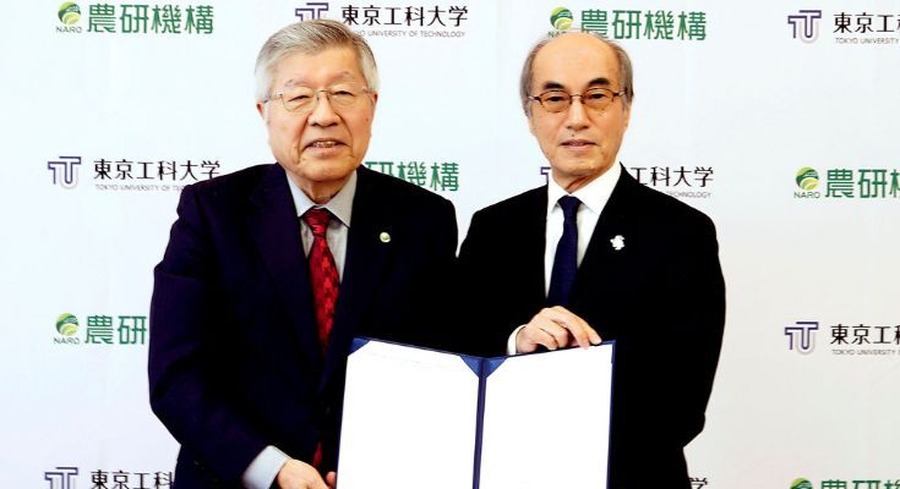 農研機構・久間理事長(左)、東京工科大学・香川学長(右)
