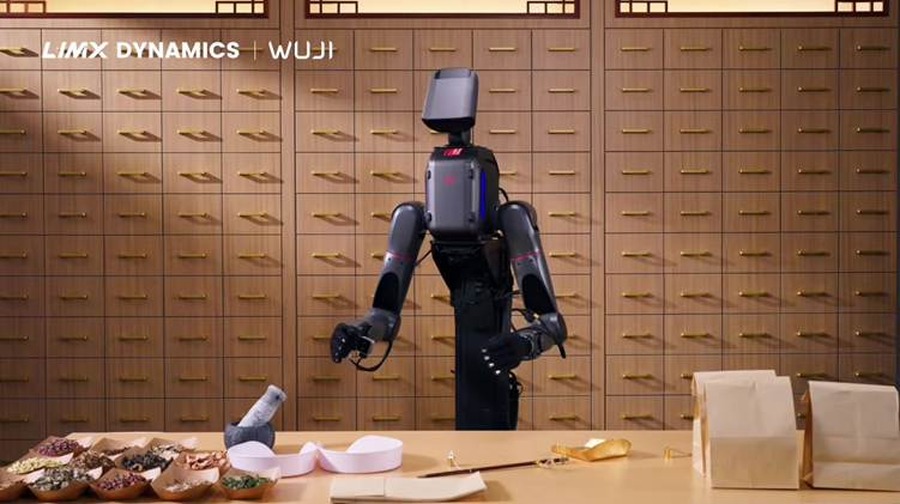 ヒューマノイド「TRON 2」にロボットハンド「Wuji Hand 2」を統合、薬局業務を行うデモ映像 LimX Dynamics・WUJI TECH