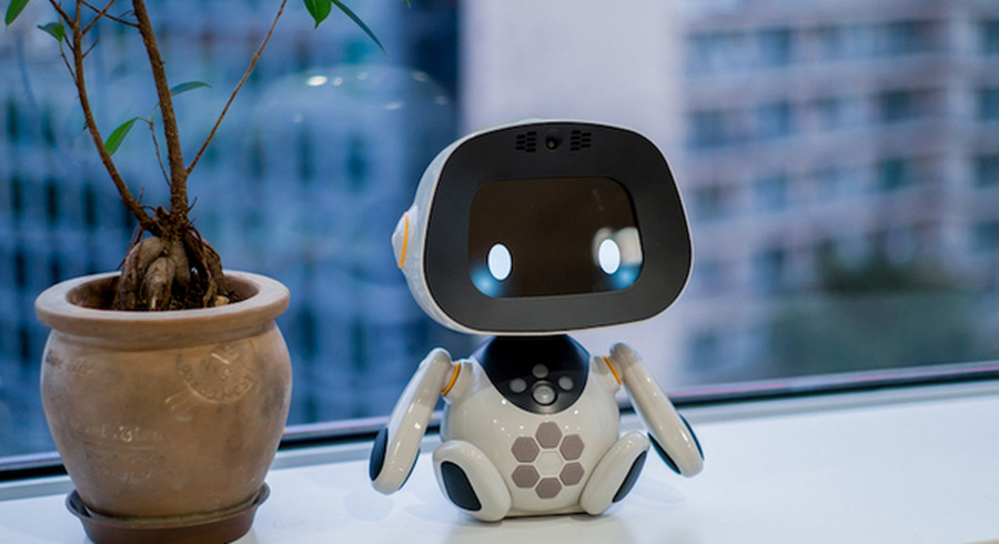 ロボット「unibo（ユニボ）」の家庭向けモデルが先行販売。個人の趣味