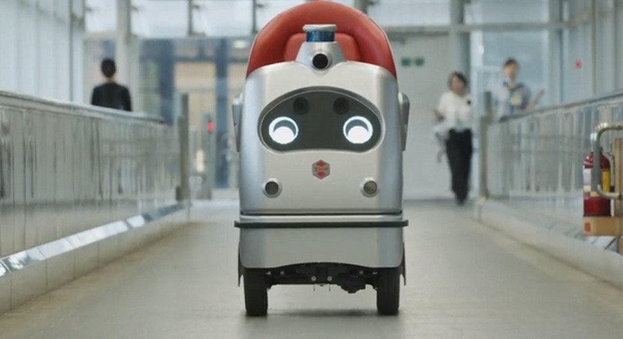 ZMPが一人乗り自動運転ロボット「RakuRo」(ラクロ)の量産タイプ