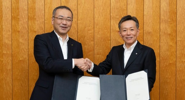 日立とファナック、フィジカルAI実装の共同事業化で戦略的パートナーシップ 日立の工場を「カスタマーゼロ」として活用