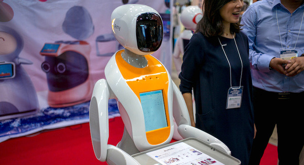 【Japan Robot Week 2016 レポートvol.3】中国の飲食店で働くロボット、日本進出なるか