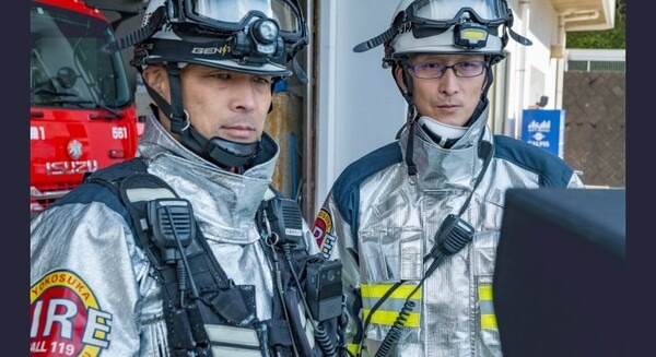 NTT東日本とセーフィー、LTE対応ポータブルカメラのリアルタイム映像で消防活動を強化 　ドローンで総合防災訓練にも協力