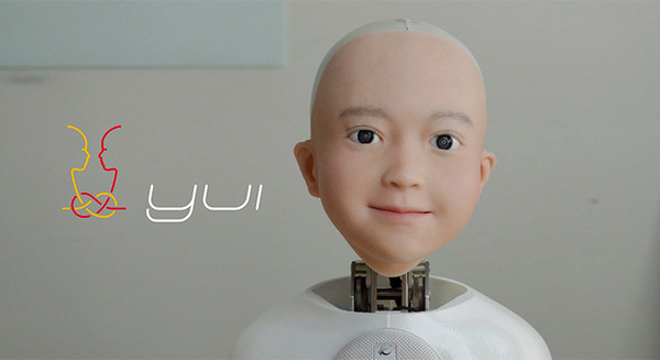 アンドロイドアバター「Yui」とVRゴーグルで「視聴覚の共有による臨場感」を実現　操作者の表情をアバターで再現　電通大と東京電大