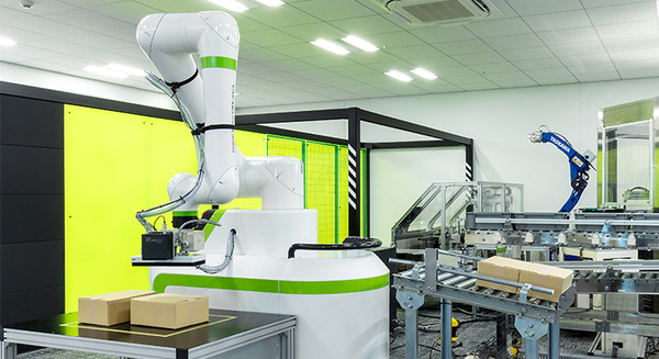 日立が製造・物流ロボットの展示施設を東京と京都に開設　展示概要を紹介　顧客・パートナーと自動化・最適化の協創機会を創出へ