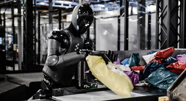 Figureのヒューマノイドが物流現場で作業する動画を公開　有識者や視聴者の意見と感想まとめ 画像