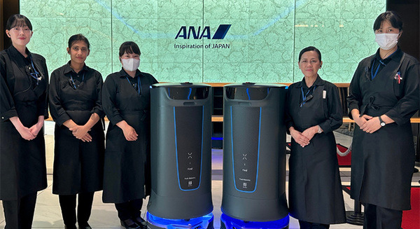 ANA空港ラウンジで下膳ロボットを本格運用開始　年間約684万円のコスト削減、約7割のスタッフが「負荷が軽減された」