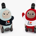『LOVOT』バレンタイン特別コーディネートが登場　赤いハートが愛らしいキュートな装い