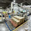 森永乳業グループのチーズ工場にCloser Roboticsの小型パレタイズロボット「Palletizy」導入