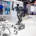 次世代セミヒューマノイド「PUDU D7」世界初披露 上海で開催された「WAIC 2026」に出展