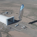 ソフトバンク、空飛ぶ基地局「HAPS」試験サービスを8月開始、2027年商用化へ　スターリンクとの違いは?