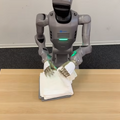 事前準備ゼロから48時間でヒューマノイドへのシステム統合を完了 RobotkitとDOBOT「Atom W」の事例動画