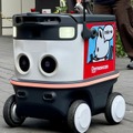 出前館、渋谷区笹塚エリアで自律走行ロボット「Neubie」を使ったフードデリバリー実証を開始