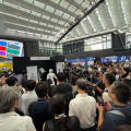 「AI博覧会」でフィジカルAIに人だかり　全天候型ヒューマノイド国内初展示、今秋発表の新モデルがキレキレのダンスを披露