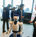 ヒューマノイド、VLA、世界モデル開発が加速 AWSがフィジカルAI企業51社を支援、14社が成果発表
